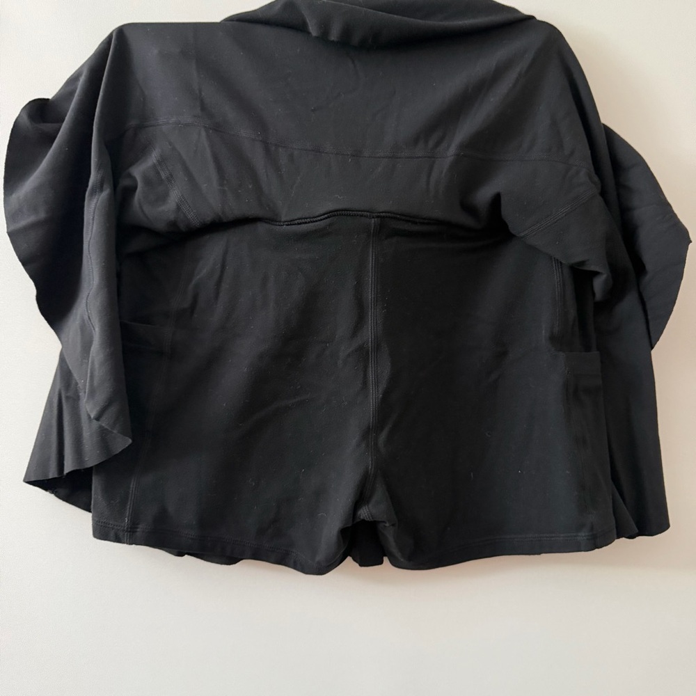 Vitality Size Small Skirt with Built In Shorts with Pockets Athletic Black Used - Picture 3 of 7